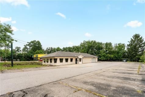 1235 E Tallmadge Avenue Akron OH 44310