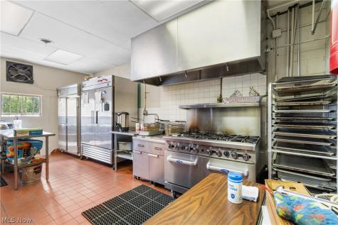 6483 State Road Parma OH 44134
