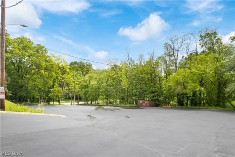 6483 State Road Parma OH 44134