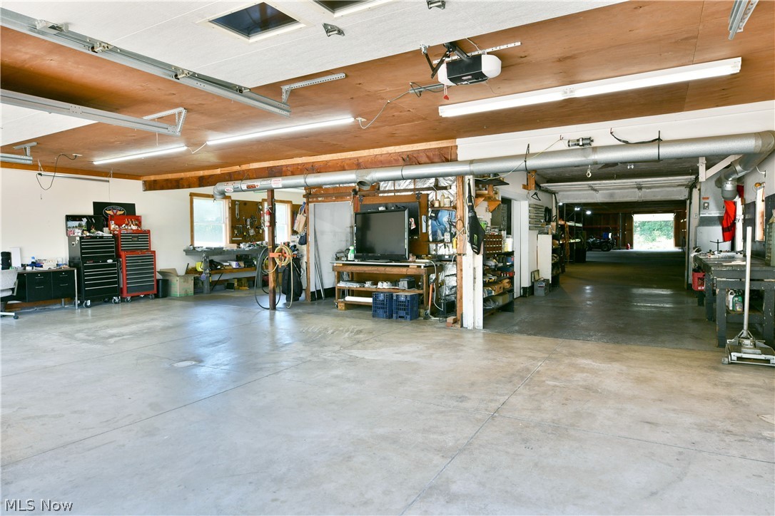 4085 Herner County Line Road Southington OH 44470
