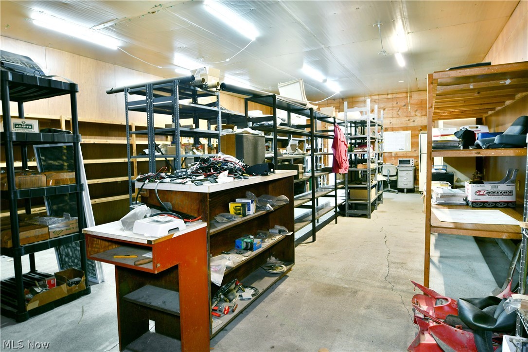 4085 Herner County Line Road Southington OH 44470