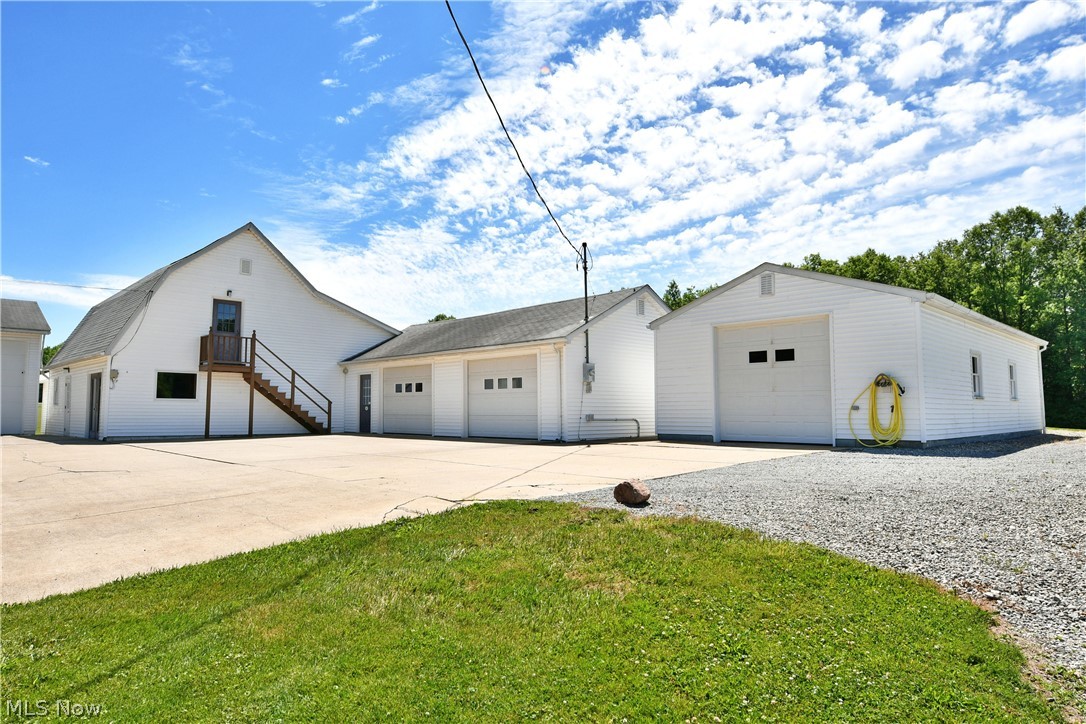 4085 Herner County Line Road Southington OH 44470