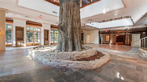 5825 Raiders Road Frazeysburg OH 43822