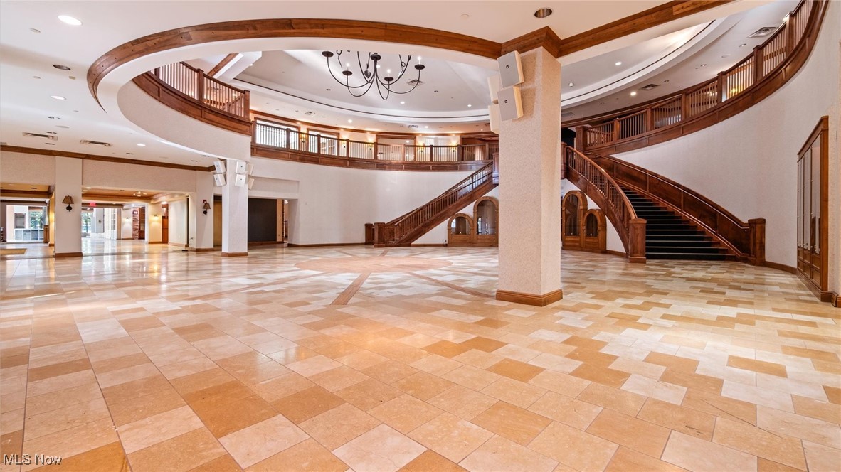 5825 Raiders Road Frazeysburg OH 43822