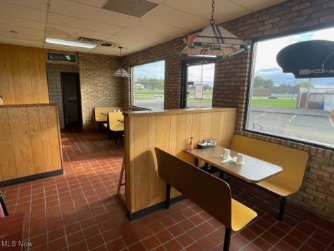 3020 Harrisburg Road NE Canton OH 44705