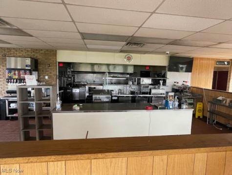 3020 Harrisburg Road NE Canton OH 44705