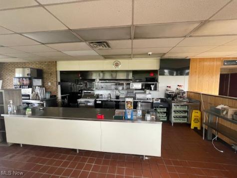 3020 Harrisburg Road NE Canton OH 44705