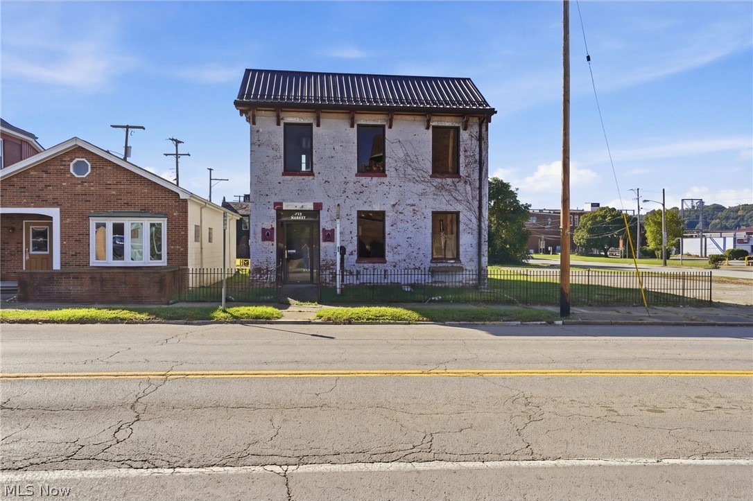 712 Market Street Zanesville OH 43701