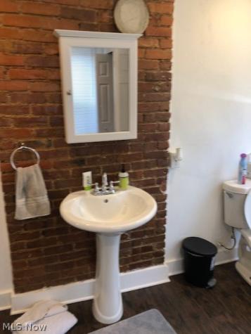 2014 Seymour Avenue Cleveland OH 44113