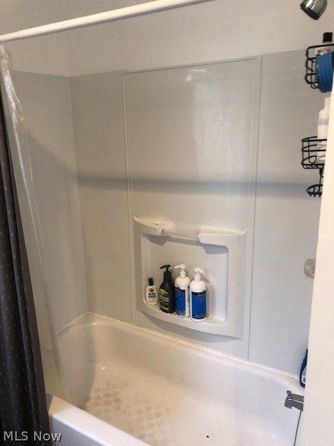 2014 Seymour Avenue Cleveland OH 44113