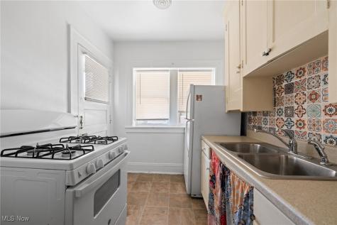 12015 Clifton Boulevard Lakewood OH 44107