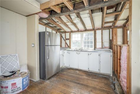5818 Akron Cleveland Road Hudson OH 44236