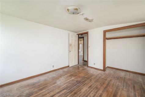 5818 Akron Cleveland Road Hudson OH 44236