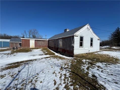 5818 Akron Cleveland Road Hudson OH 44236