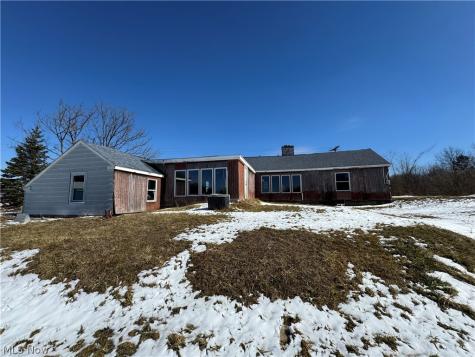 5818 Akron Cleveland Road Hudson OH 44236