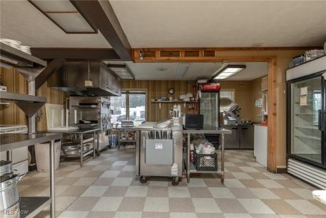 7224 Center Street Mentor OH 44060