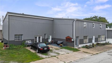41 Railroad Street New London OH 44851