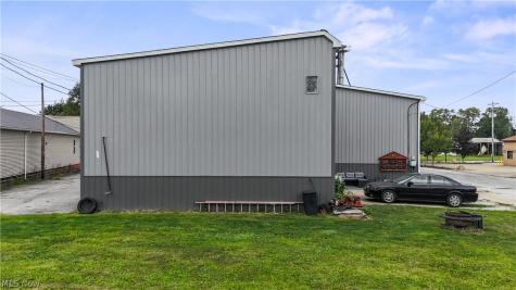 41 Railroad Street New London OH 44851