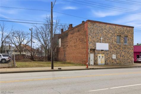 8834 Saint Clair Avenue Cleveland OH 44108