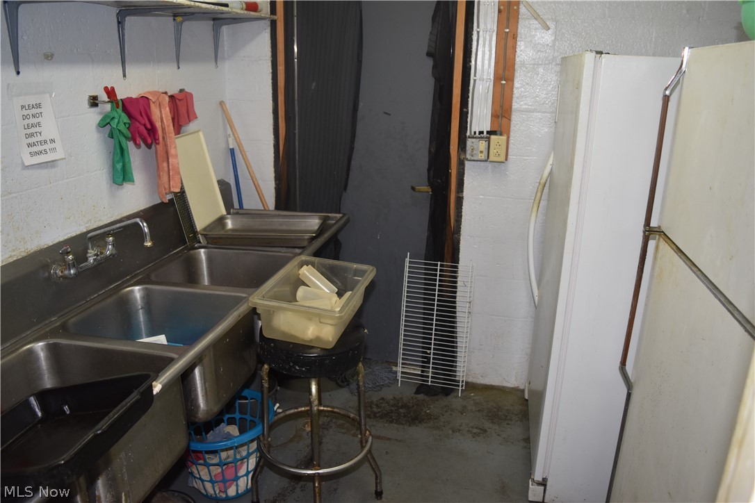 25 N 4th Street Martins Ferry OH 43935