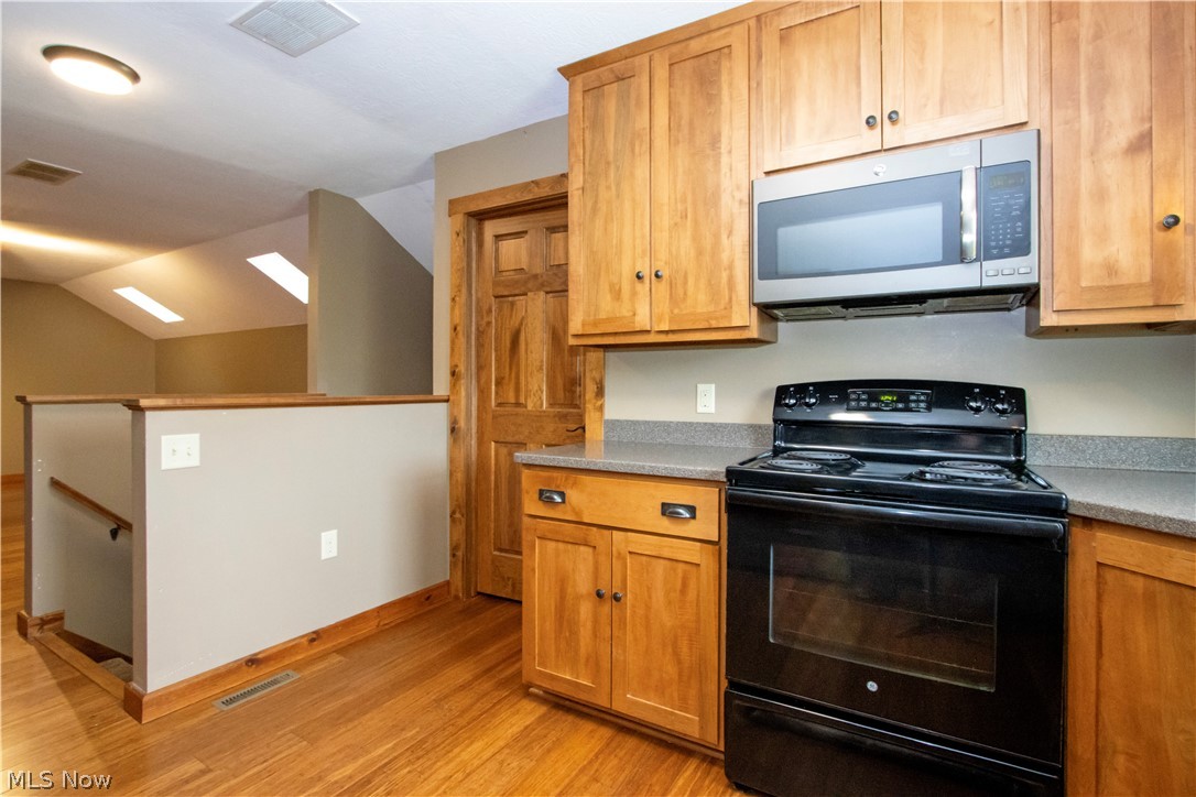 275 & 277 S Smyser Road Wooster OH 44691