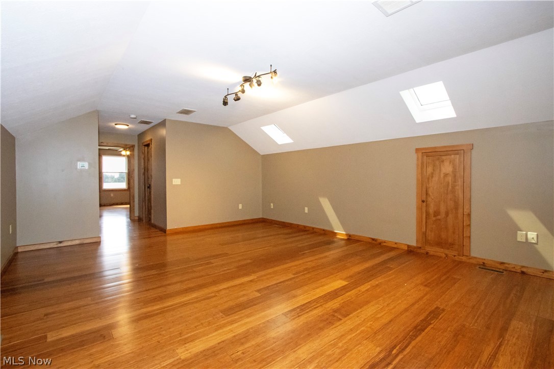 275 & 277 S Smyser Road Wooster OH 44691
