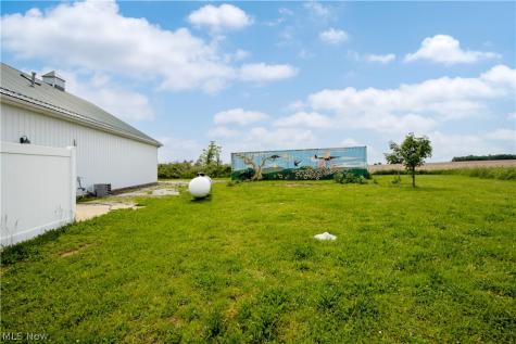 275 & 277 S Smyser Road Wooster OH 44691