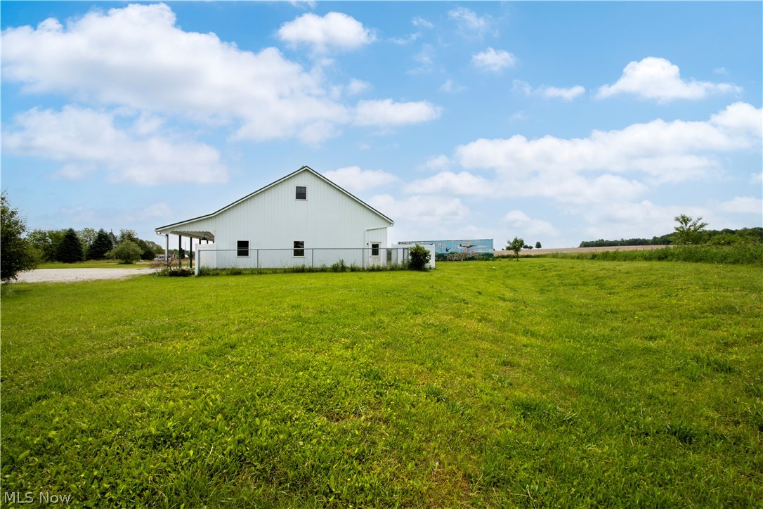 275 & 277 S Smyser Road Wooster OH 44691