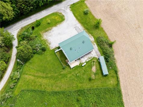 275 & 277 S Smyser Road Wooster OH 44691