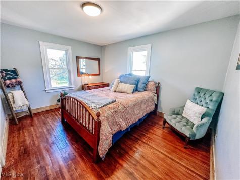1377 Southeast Avenue Tallmadge OH 44278