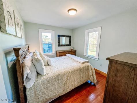 1377 Southeast Avenue Tallmadge OH 44278