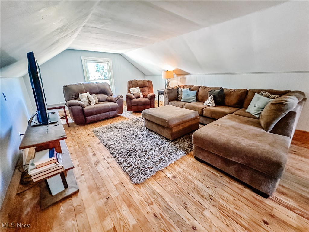 1377 Southeast Avenue Tallmadge OH 44278