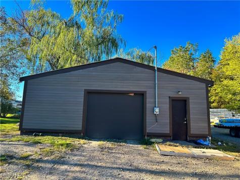 1377 Southeast Avenue Tallmadge OH 44278