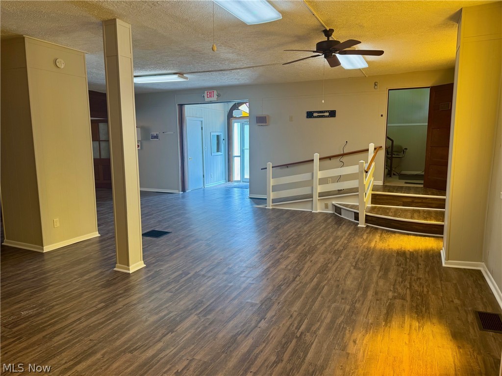 73 S 9th Street Mcconnelsville OH 43756