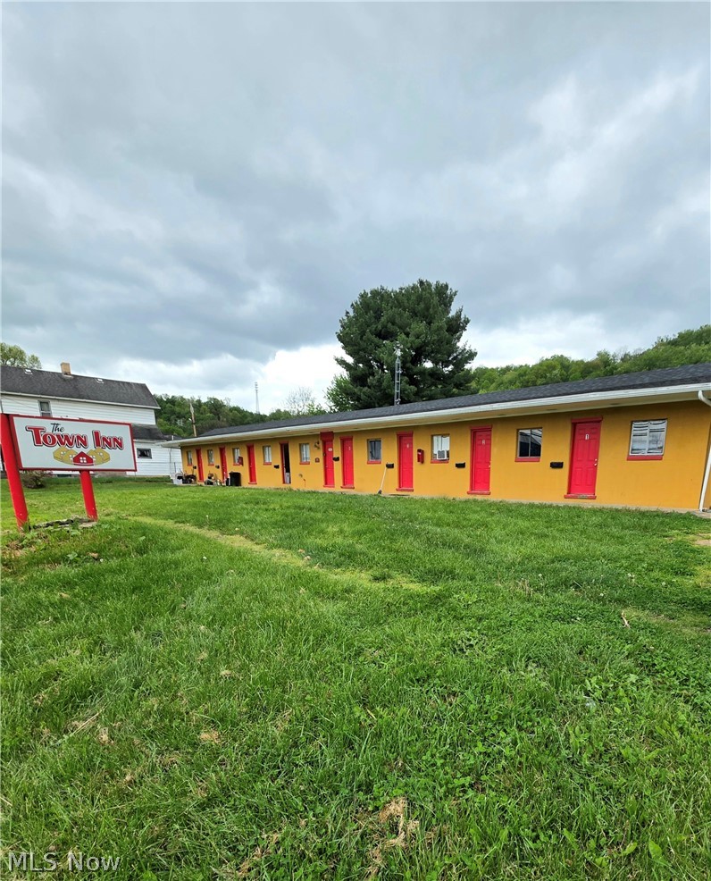 1901 Clark Avenue Wellsville OH 43968