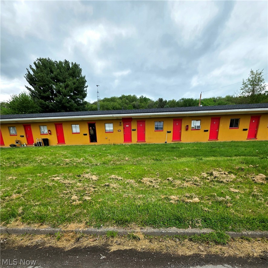 1901 Clark Avenue Wellsville OH 43968