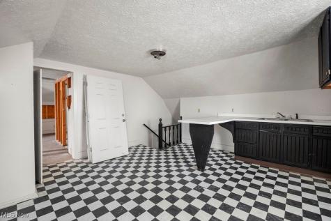 111 S Center Street Lagrange OH 44050