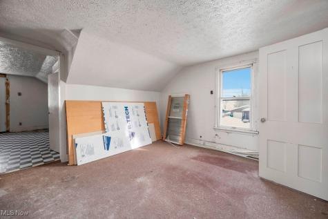 111 S Center Street Lagrange OH 44050