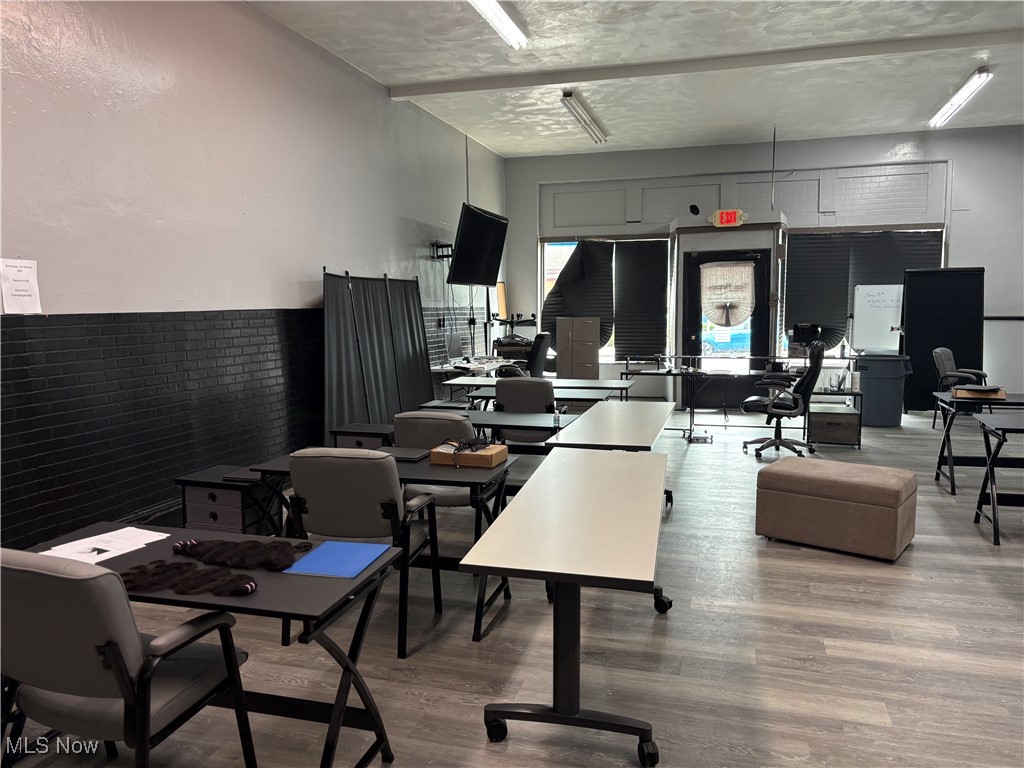 1475-1479 Aster Akron OH 44301