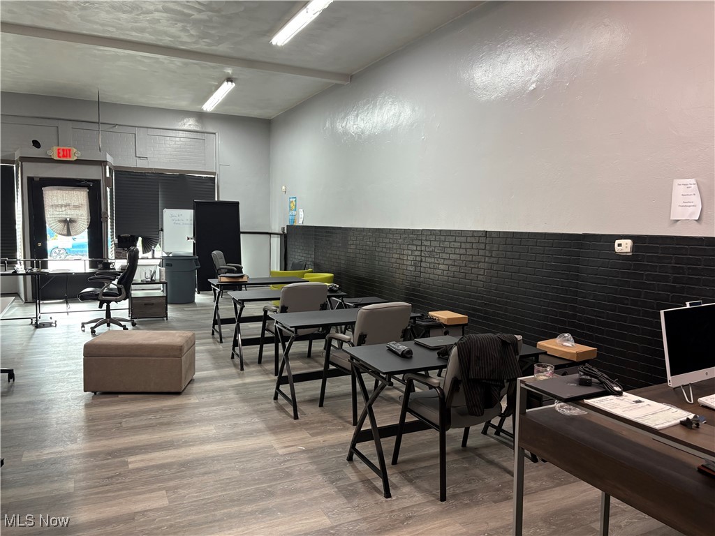 1475-1479 Aster Akron OH 44301