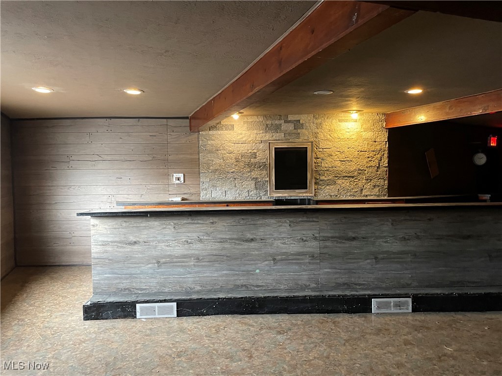 4520 Navarre Road SW Canton OH 44706