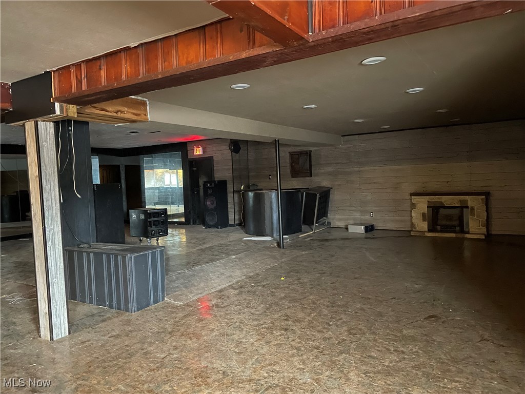 4520 Navarre Road SW Canton OH 44706