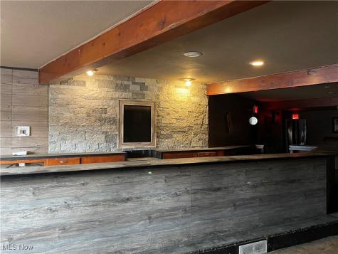 4520 Navarre Road SW Canton OH 44706