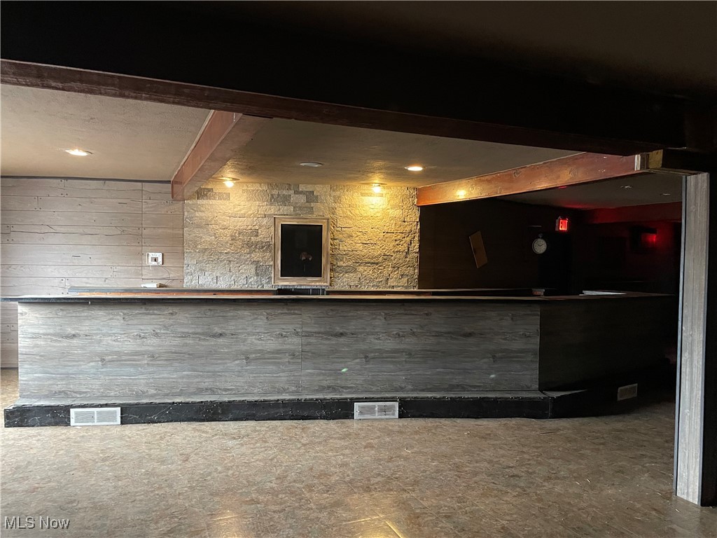 4520 Navarre Road SW Canton OH 44706