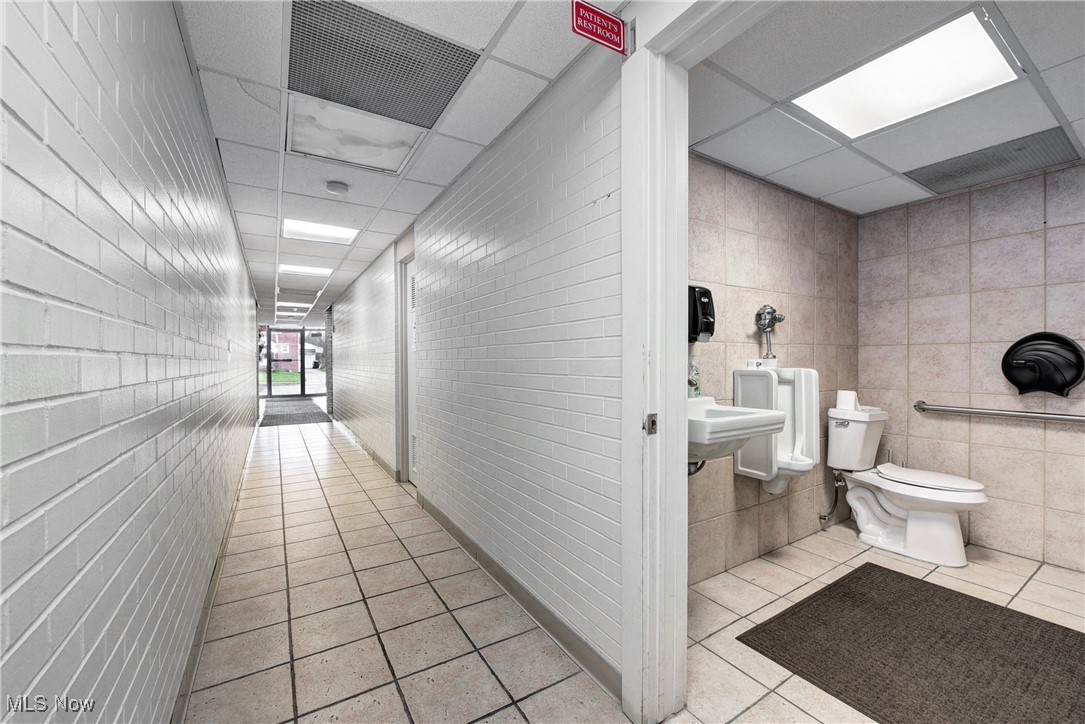3665 W 117th Street Cleveland OH 44111