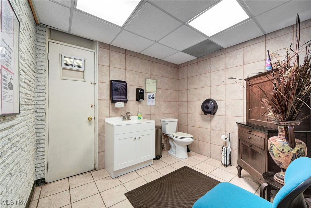 3665 W 117th Street Cleveland OH 44111