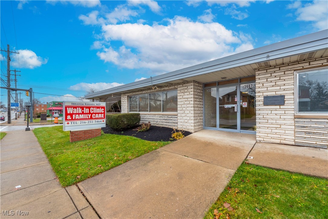3665 W 117th Street Cleveland OH 44111