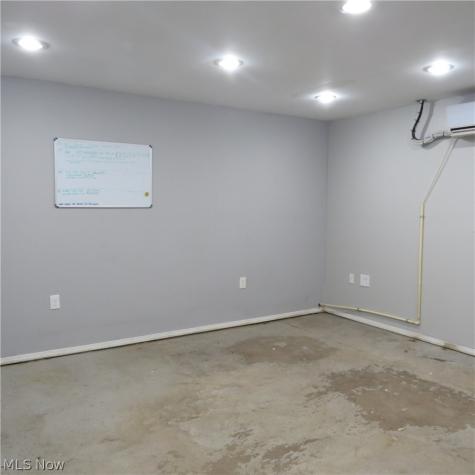 1319 Colorado Avenue Lorain OH 44052