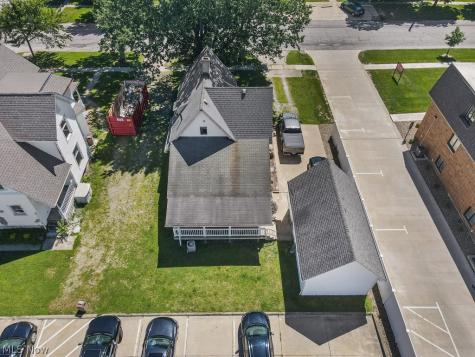 238 N Court Street Medina OH 44256