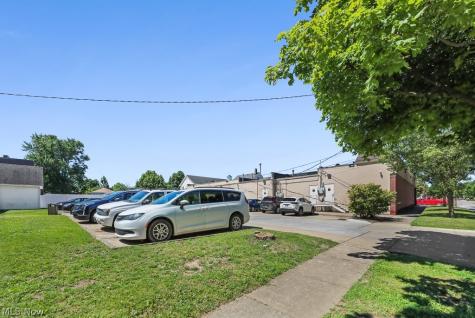 238 N Court Street Medina OH 44256